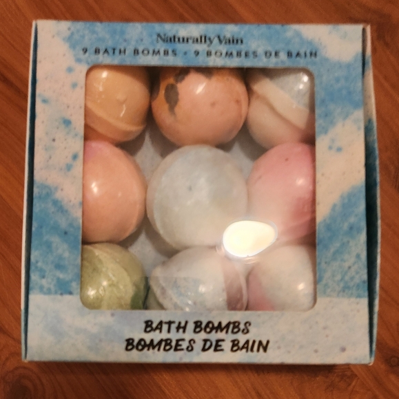 Naturally Vain 9 Pack Bath Bomb Set - Picture 4 of 5